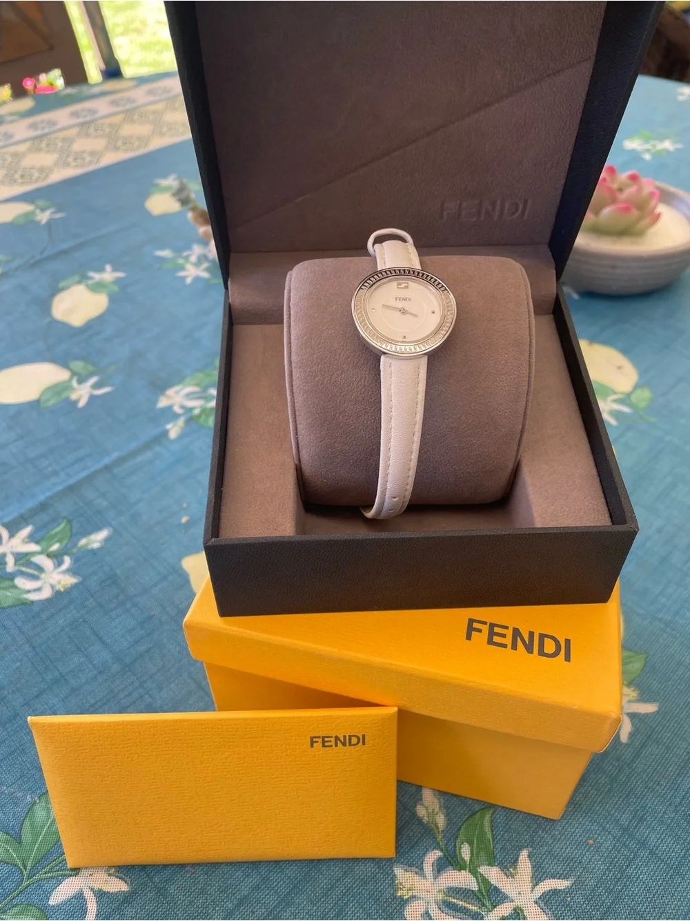 FENDI Women's Quartz Analog Dress Watch Silver Case White Leather Strap Box COA
